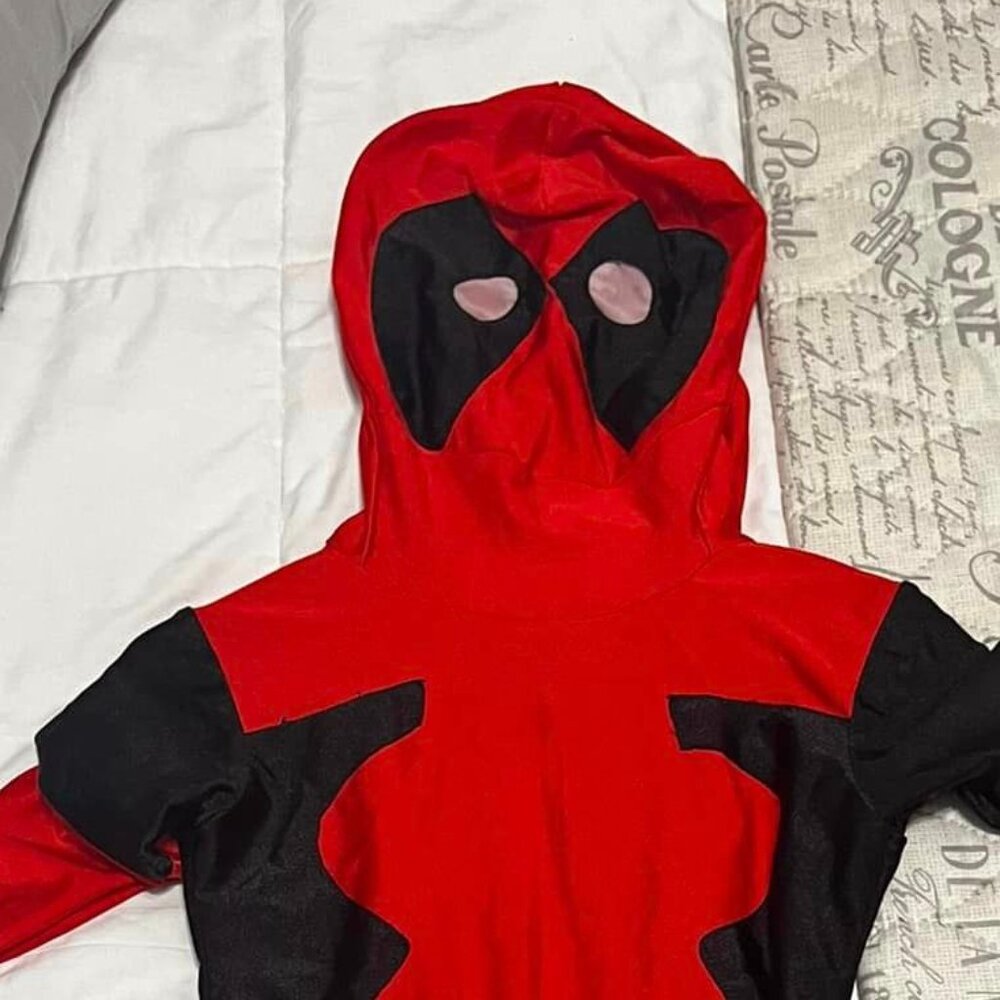 Deadpool - complete zip up